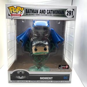 Funko Pop! Moments: DC Universe - Batman and Catwoman #291 - GameStop Exclusive